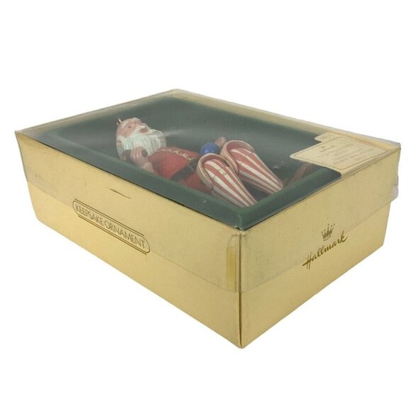 Hallmark Keepsake 1983 Old-Fashioned Santa Ornament With Movable Arms & Legs - Picture 5 of 9